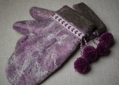 Sheep to Sweater Sunday n° 204 : Felted Mittens